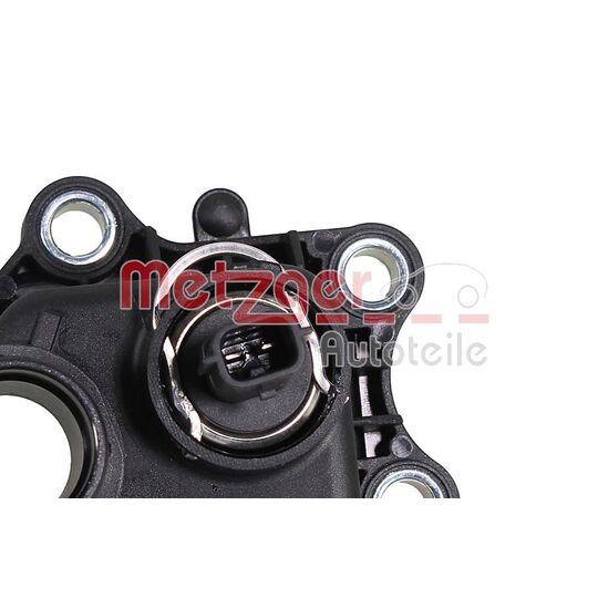 4010592 - Coolant Flange 