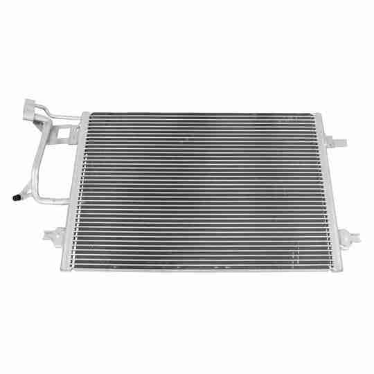 V15-62-1045 - Condenser, air conditioning 