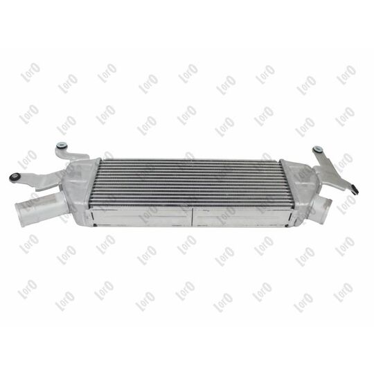 009-018-0025 - Intercooler, charger 