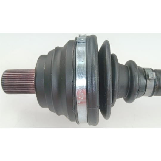 GKND12127 - Drive Shaft 