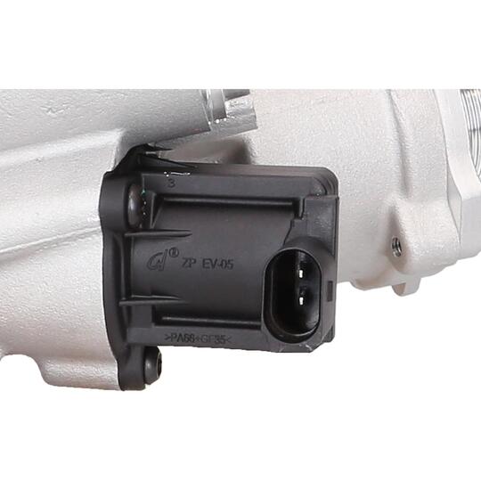 8600129 - Charger, charging (supercharged/turbocharged) 