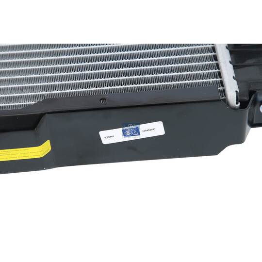 6.00381 - Radiator, engine cooling 