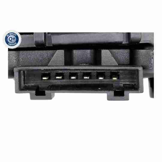 V46-82-0016 - Accelerator Pedal 