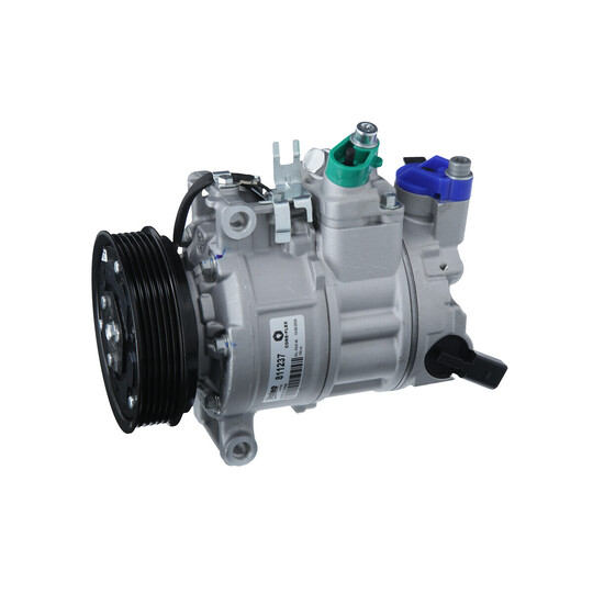 Compressor, air conditioning